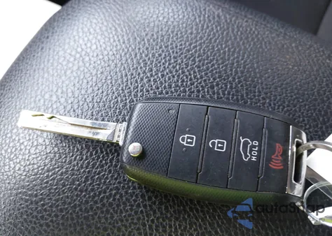 2014 Kia Sorento Lx из США, поврежденный, VIN 5XYKT3A69EG537505